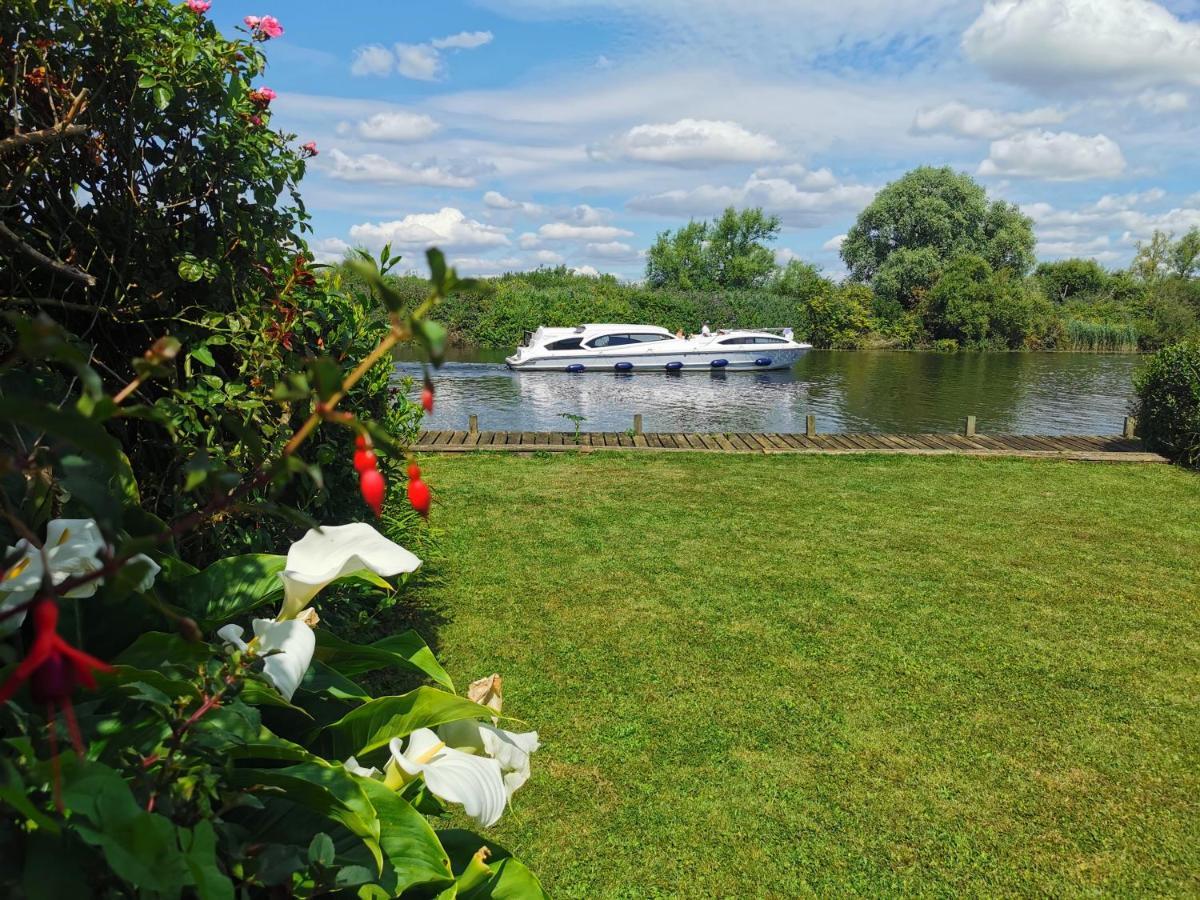 River View - Norfolk Broads Brundall Exteriér fotografie